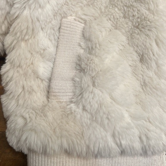 Girls C&C California Faux Fur Cream Coat | Toddler Size 4T | Dressy Kids Jacket - Picture 2 of 6